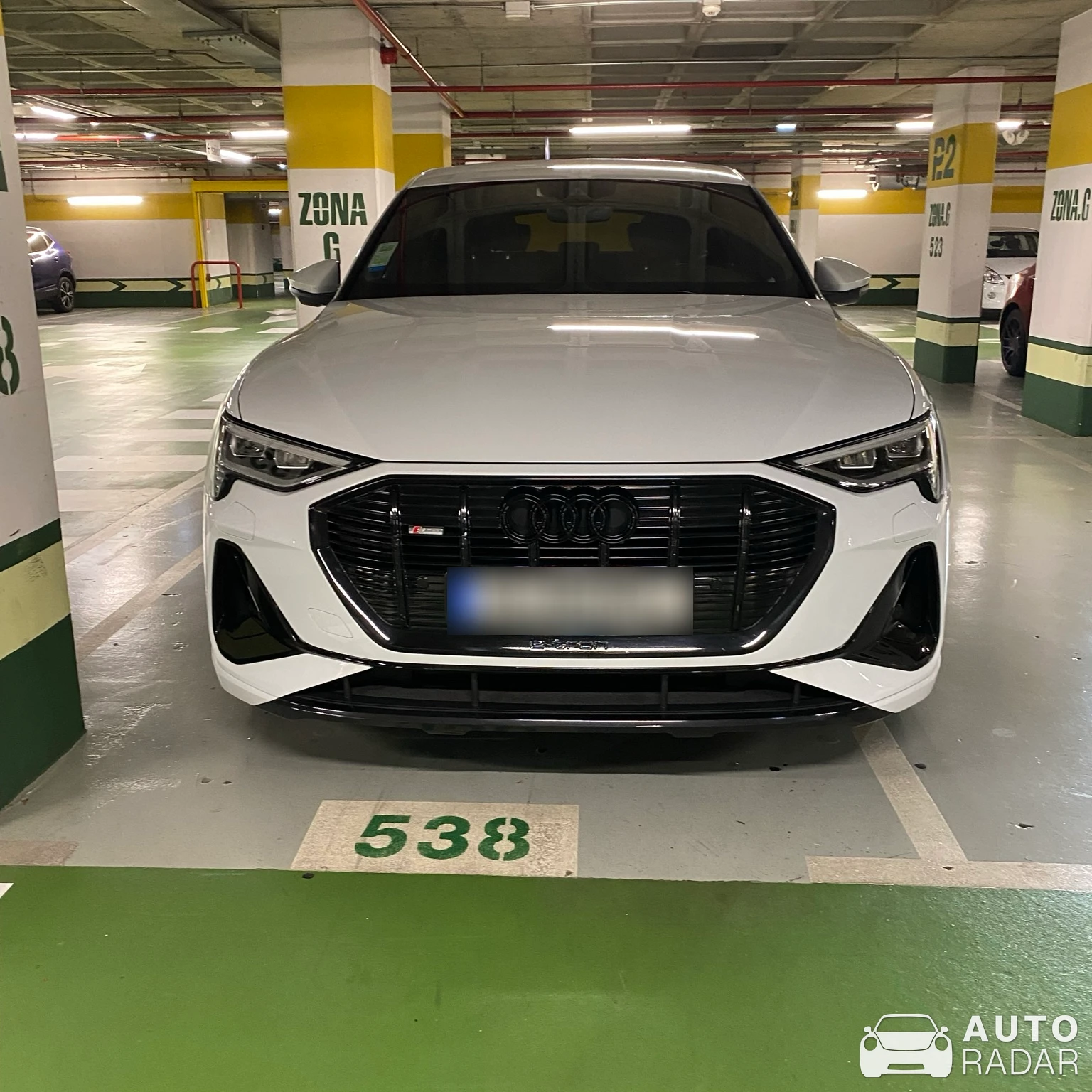 Audi A6 E-Tron spotted in Lisboa