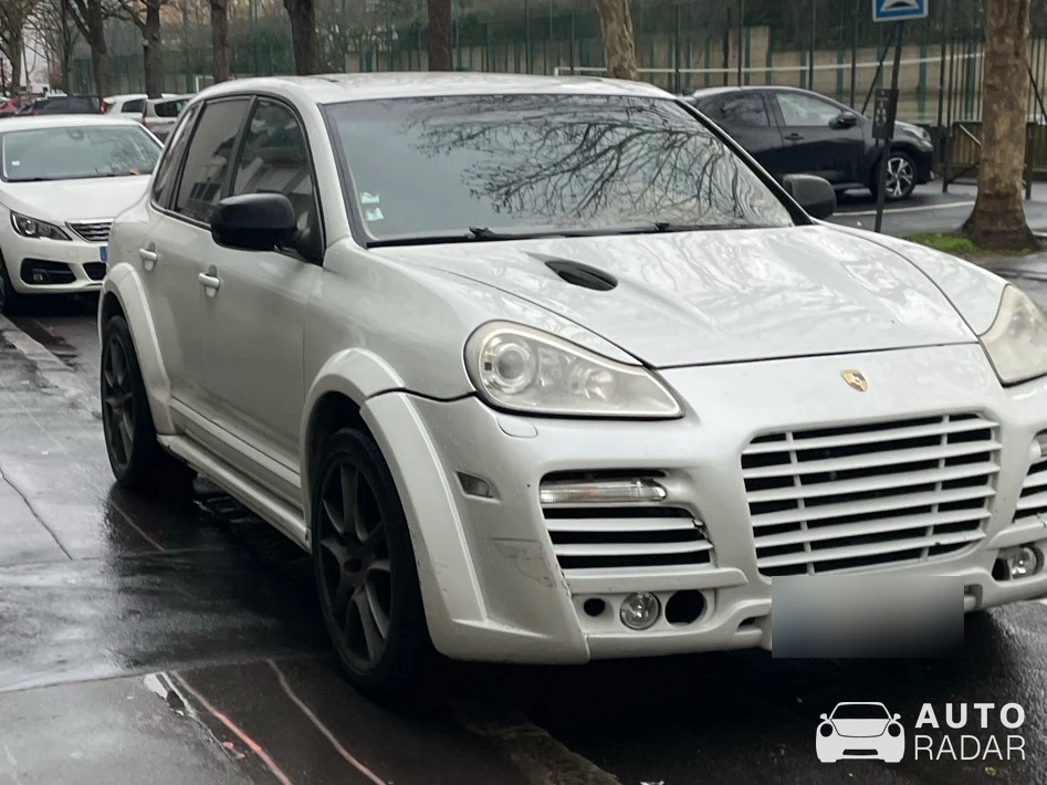 Porsche Cayenne Turbo TechArt Magnum spotted in Boulogne-Billancourt, France