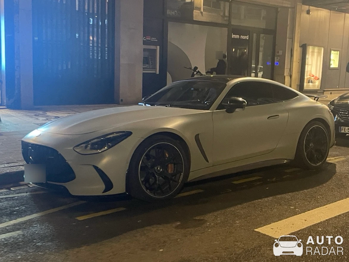 Mercedes-AMG GT R C190 spotted in Lille, France