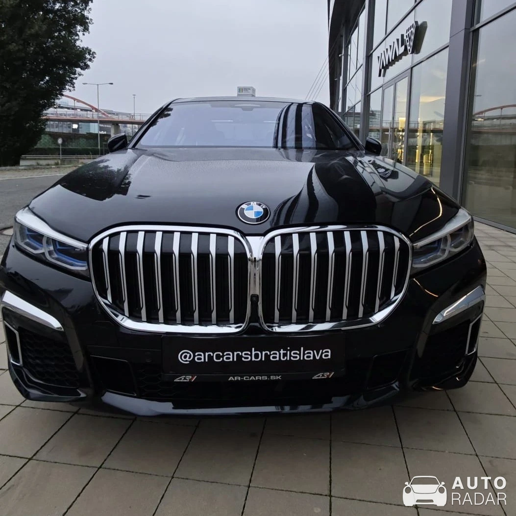 BMW 7 Series G12 spotted in Bratislava, Slovakia