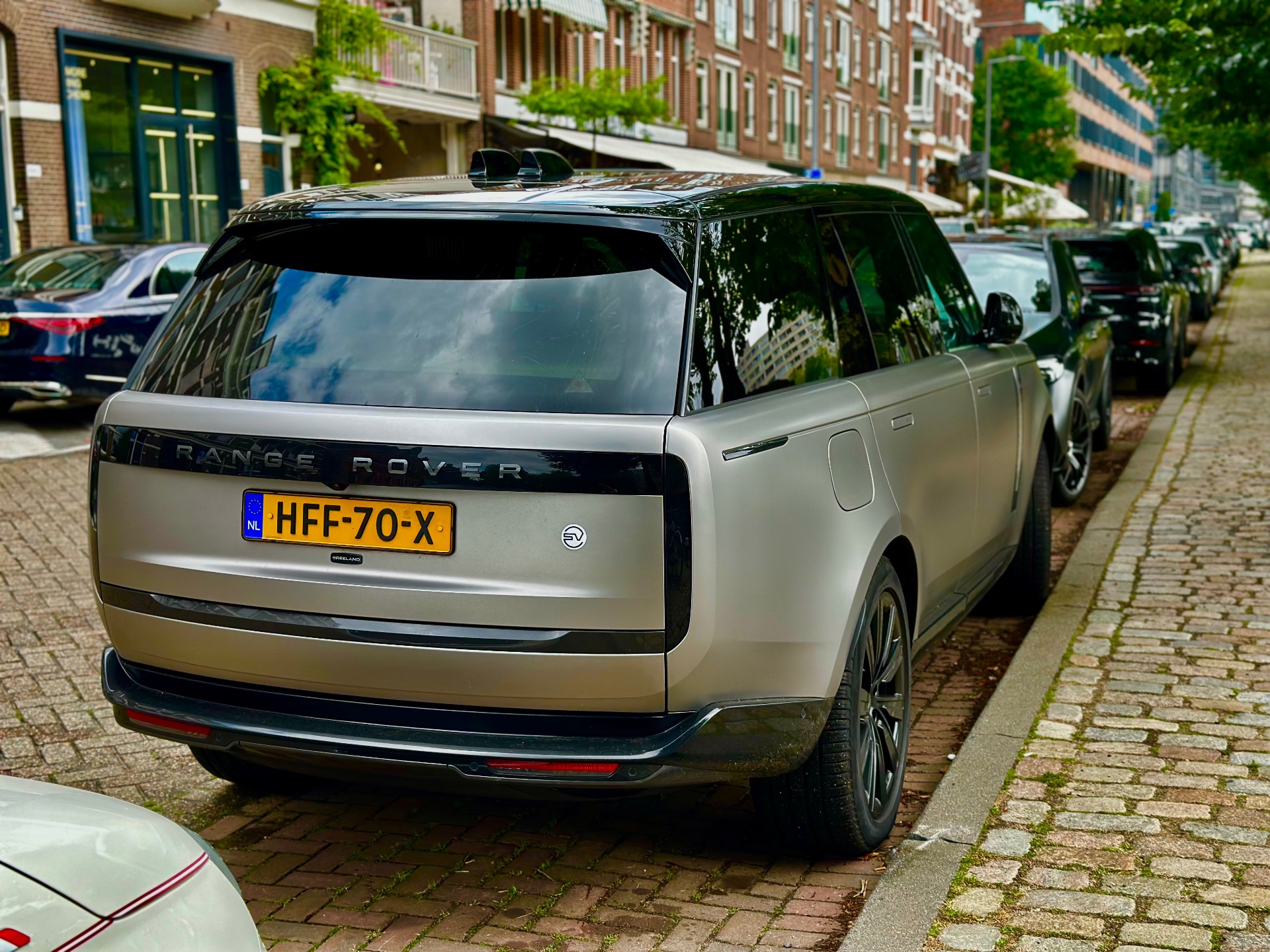 Range Rover Sport SV 2024