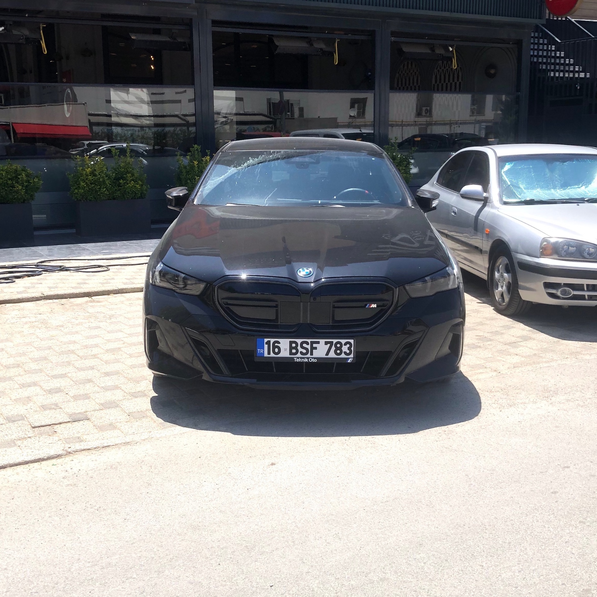 BMW i5 M60 G60