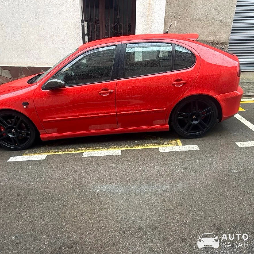 SEAT Leon Cupra R spotted in Caldes de Montbui, España