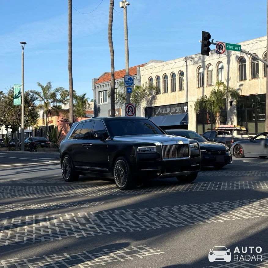 Rolls-Royce Cullinan spotted in Hermosa Beach, United States