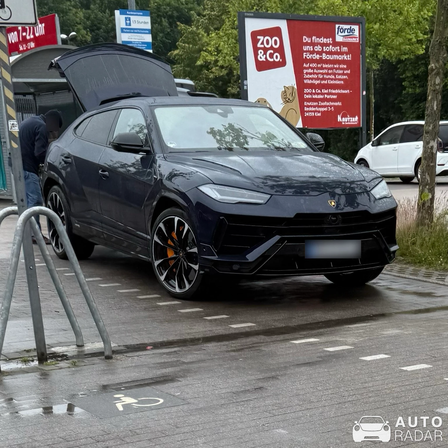 Lamborghini Urus spotted in Kiel