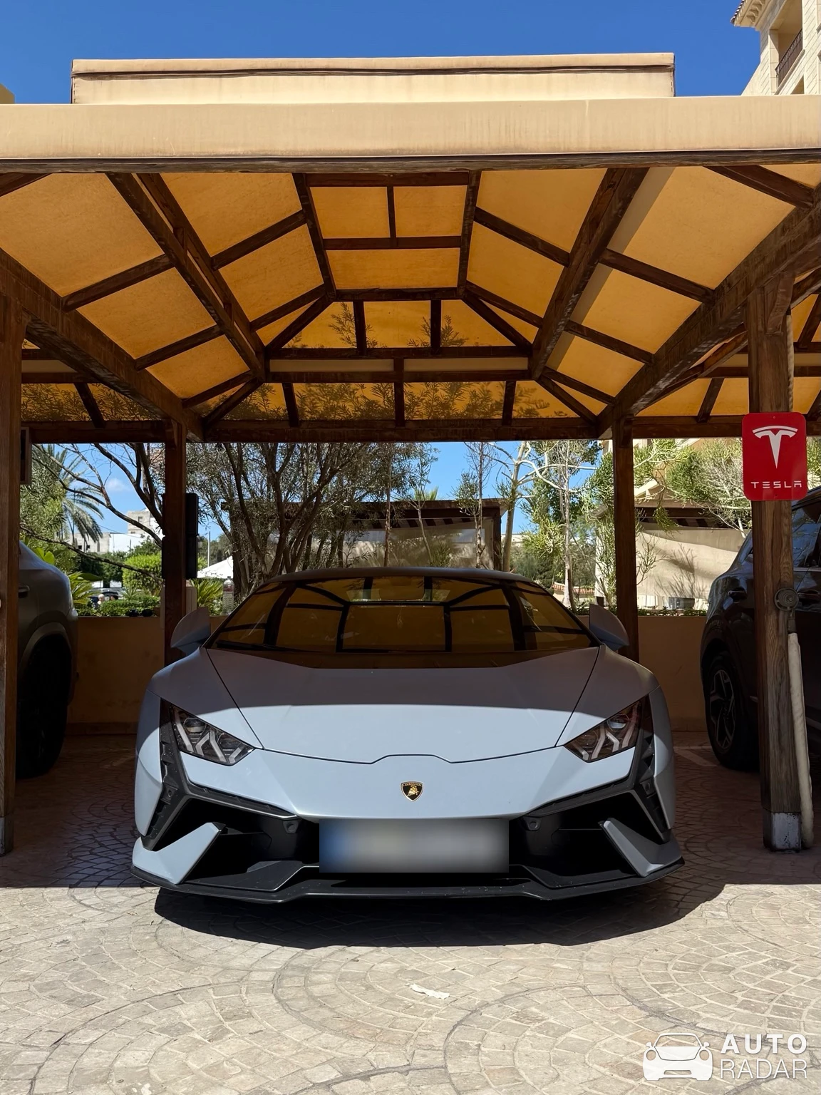 Lamborghini Huracán LP640-4 EVO spotted in Sousse