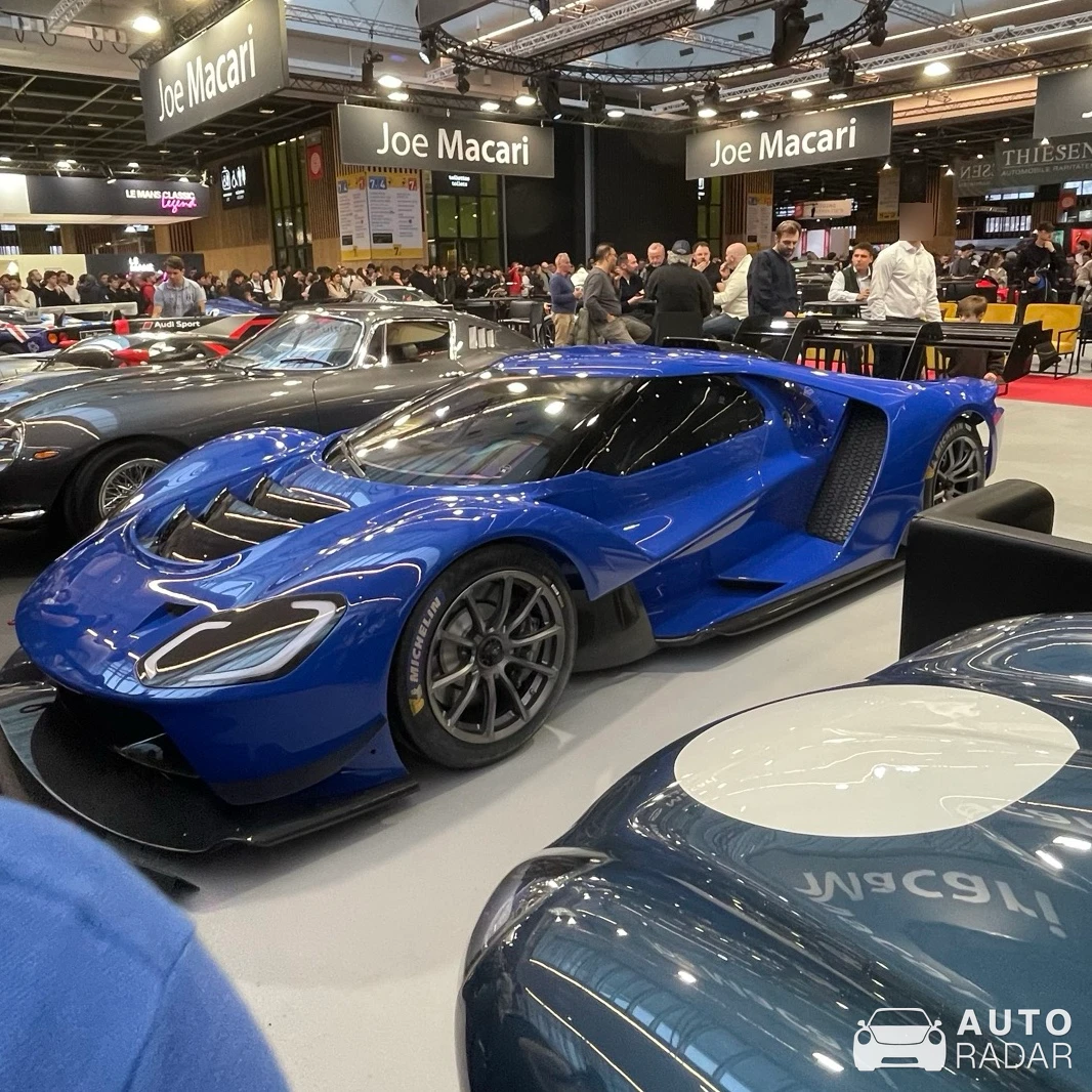 Ford GT MkIV spotted in Paris