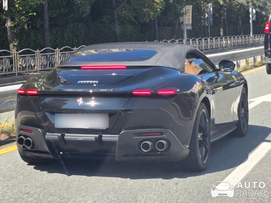 Ferrari Roma Spider spotted in Changwon-si