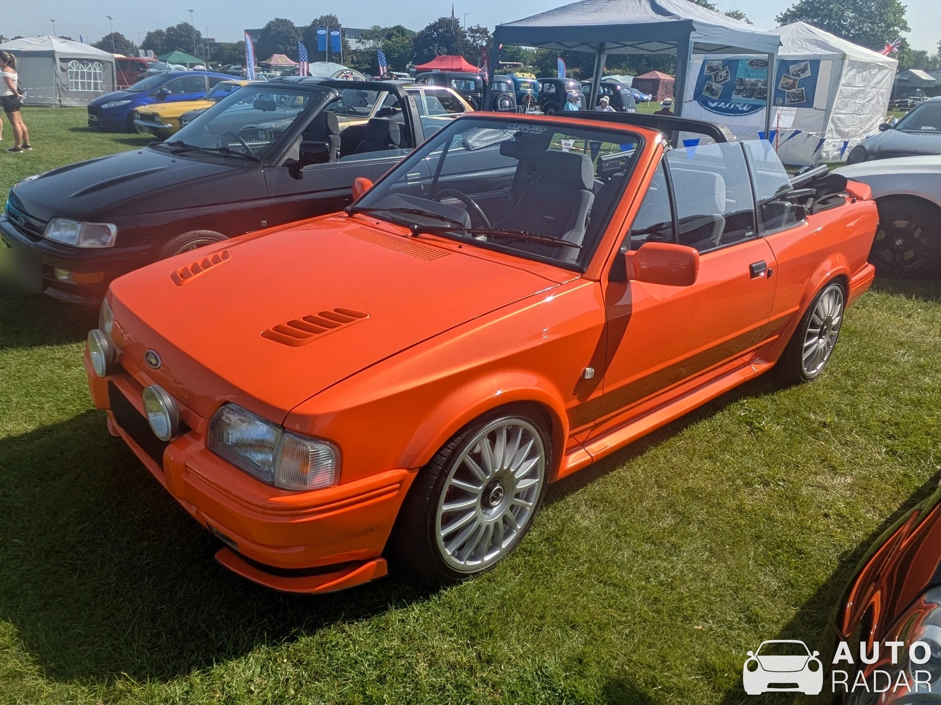 Ford Escort XR3i Cabriolet spotted in Enfield