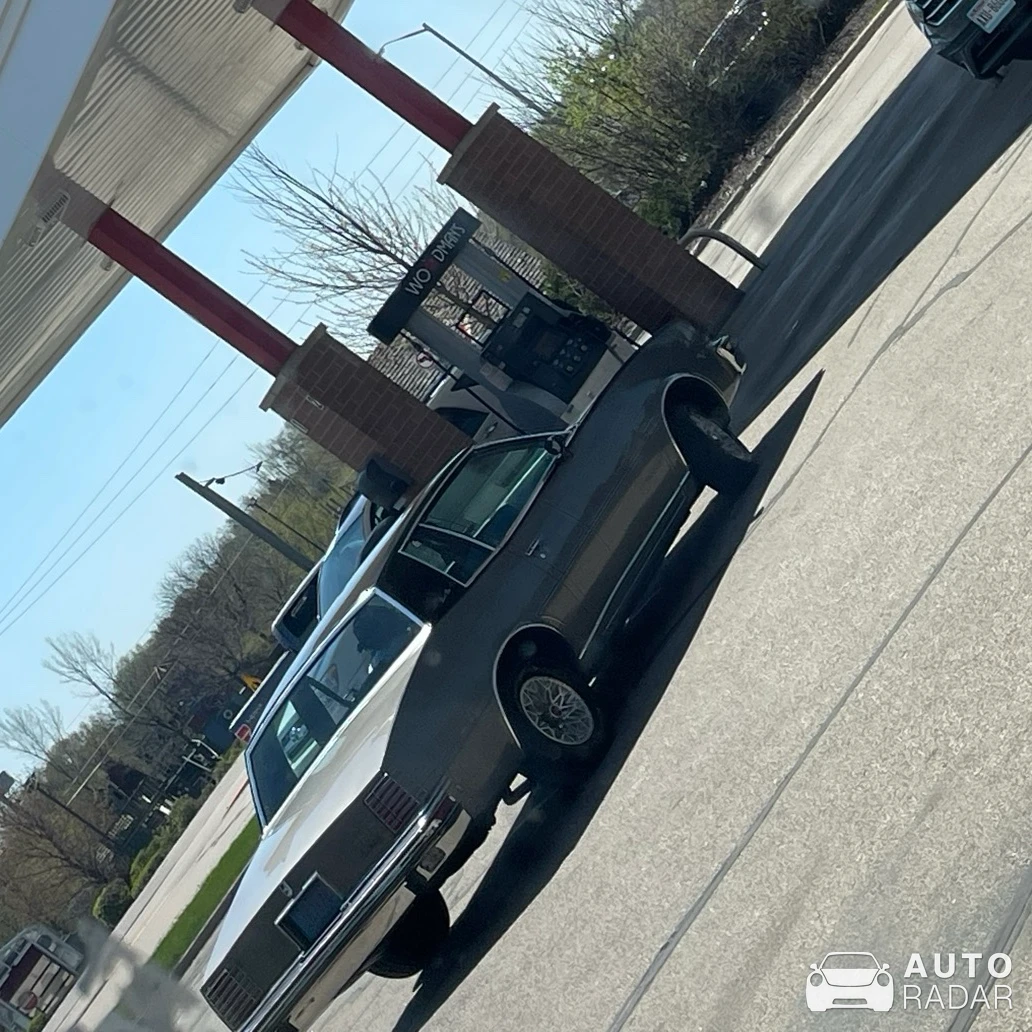 Pontiac Grand Prix spotted in Waukesha