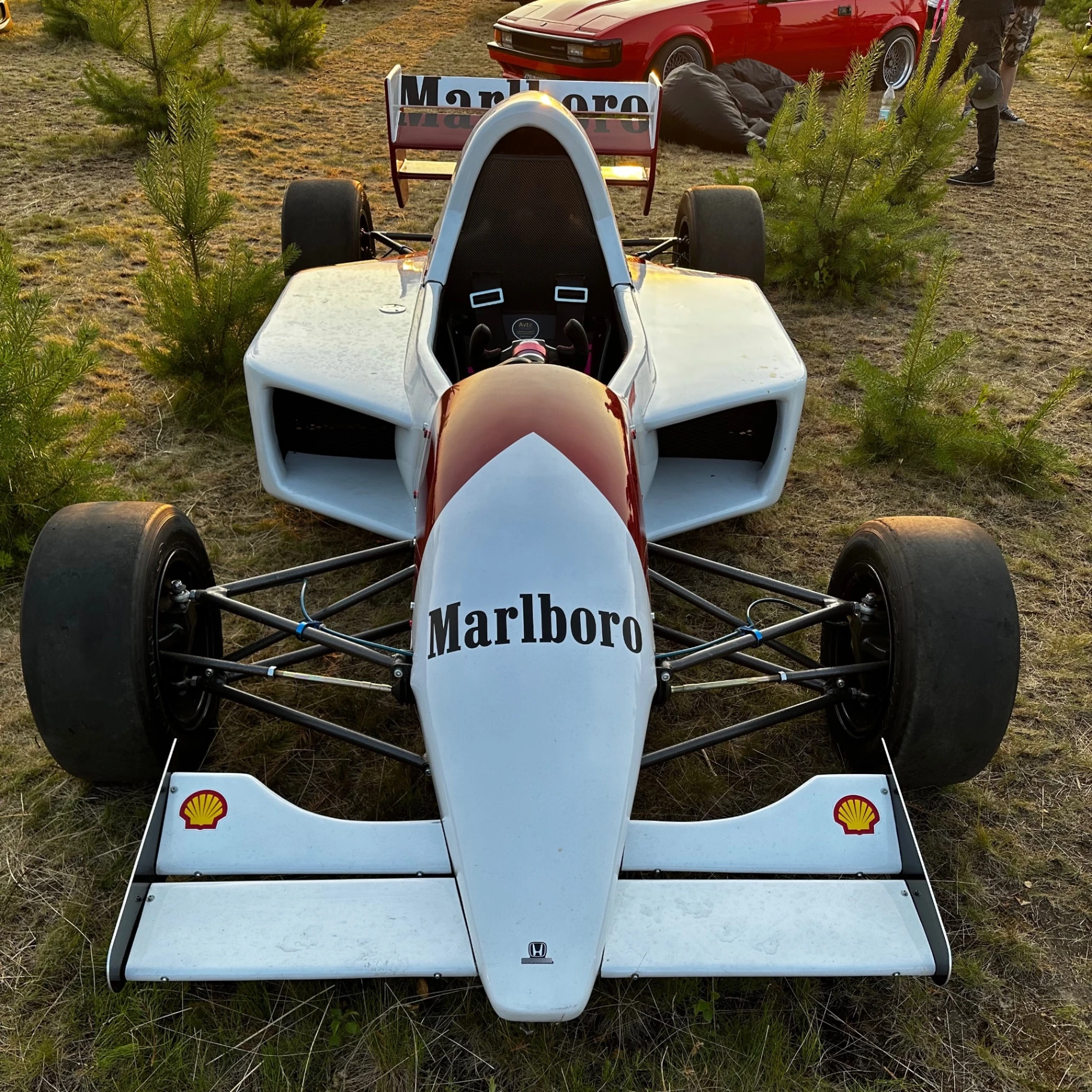 McLaren MP4/5B spotted in Vsevolozhsk
