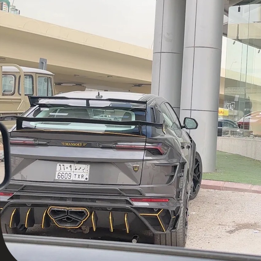 Lamborghini Urus Mansory