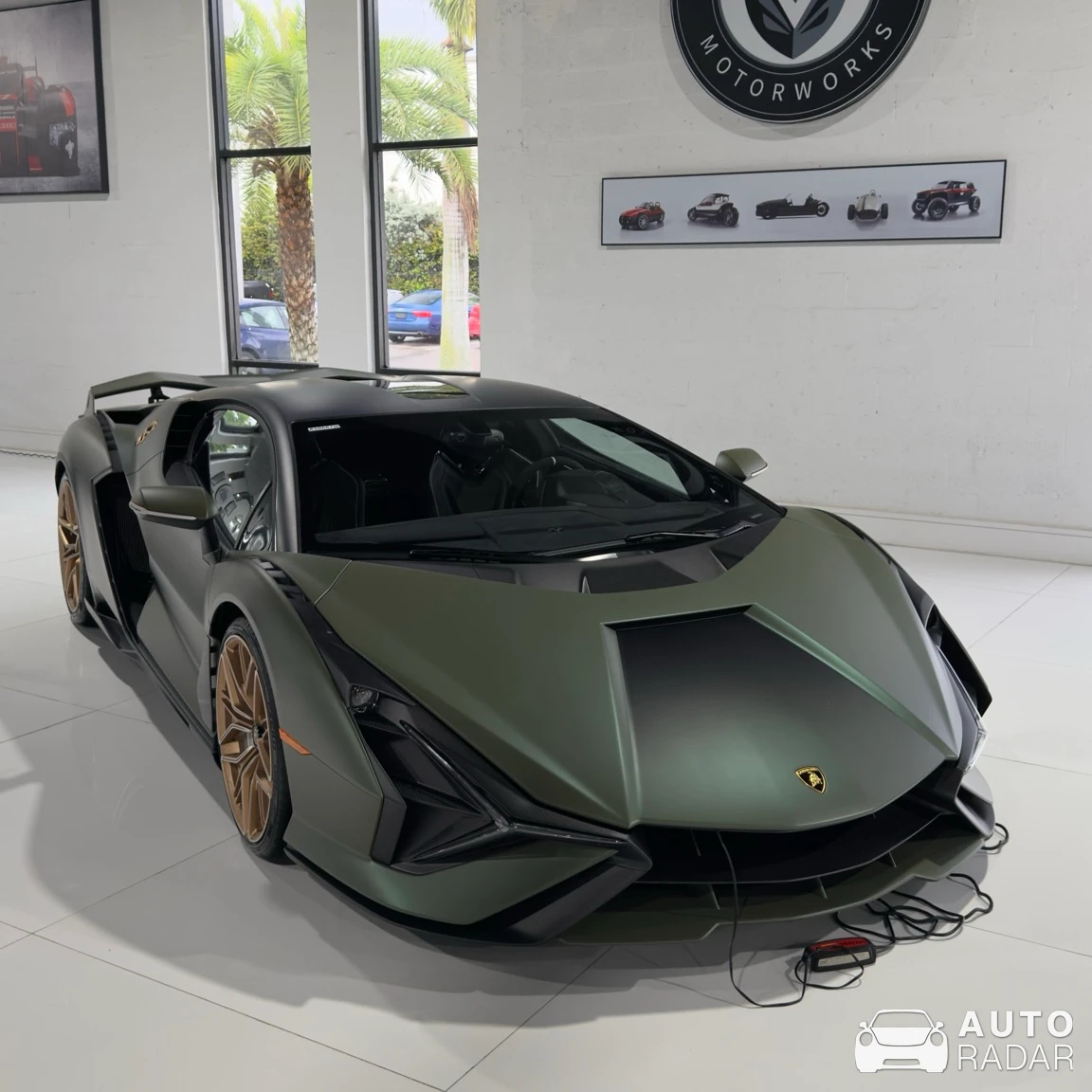 Lamborghini Sián FKP 37 spotted in Deerfield Beach