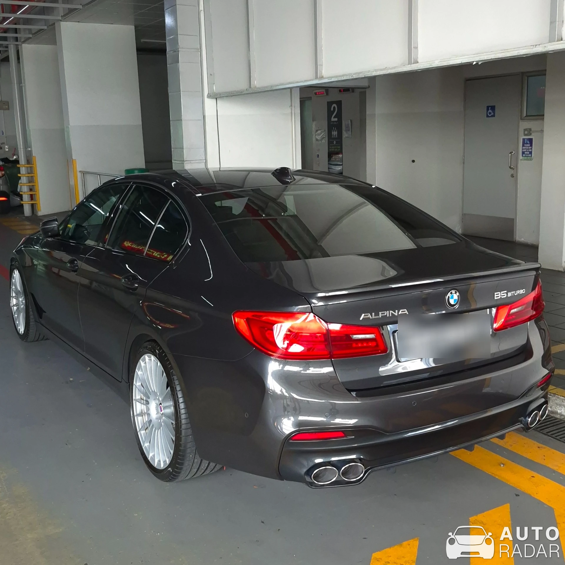 Alpina B5 BiTurbo spotted in Singapore