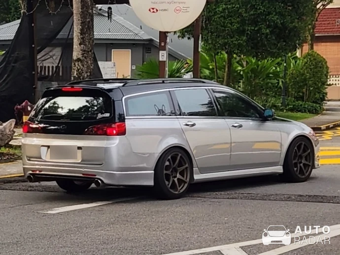 Honda Accord LX spotted in Singapore
