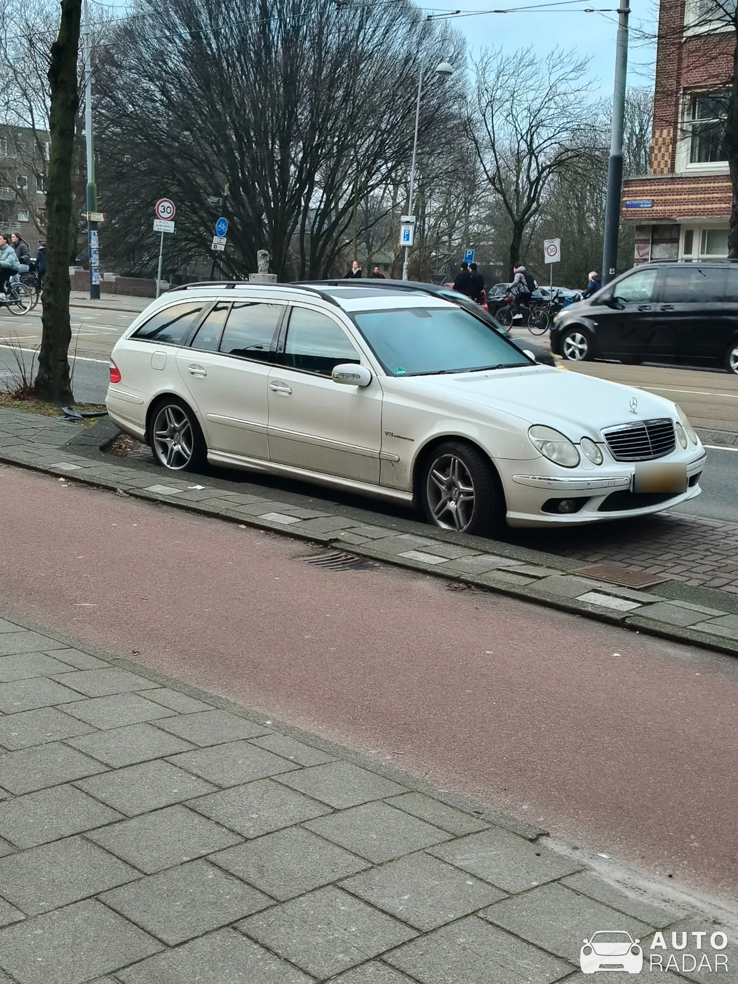 Mercedes-Benz E 55 AMG W211 Estate spotted in Amsterdam