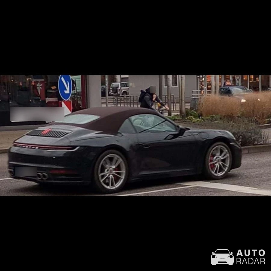 Porsche 992 Carrera Cabriolet MkI spotted in Kirchheim unter Teck, Deutschland