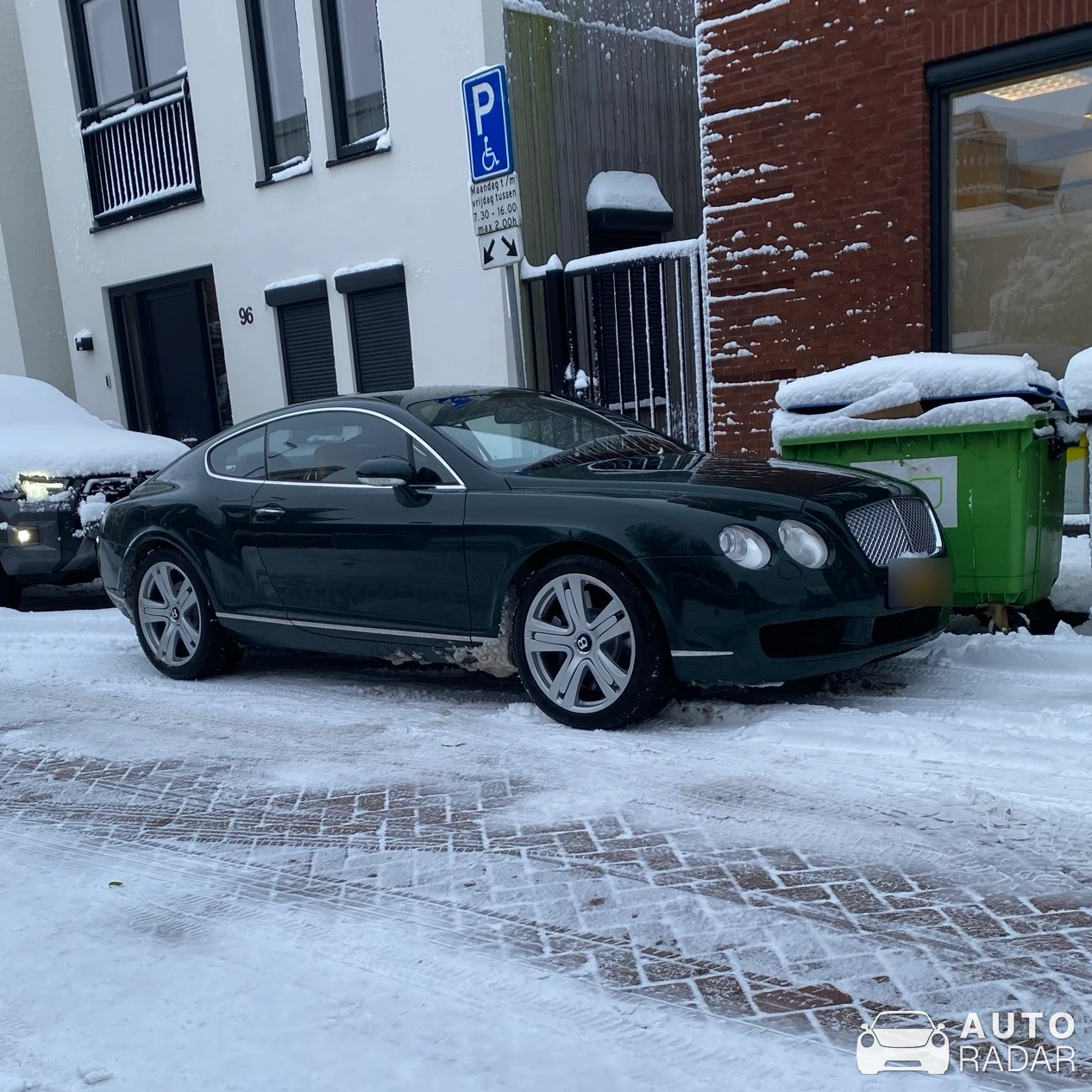 Bentley Continental GT spotted in Oud-Beijerland, Nederland