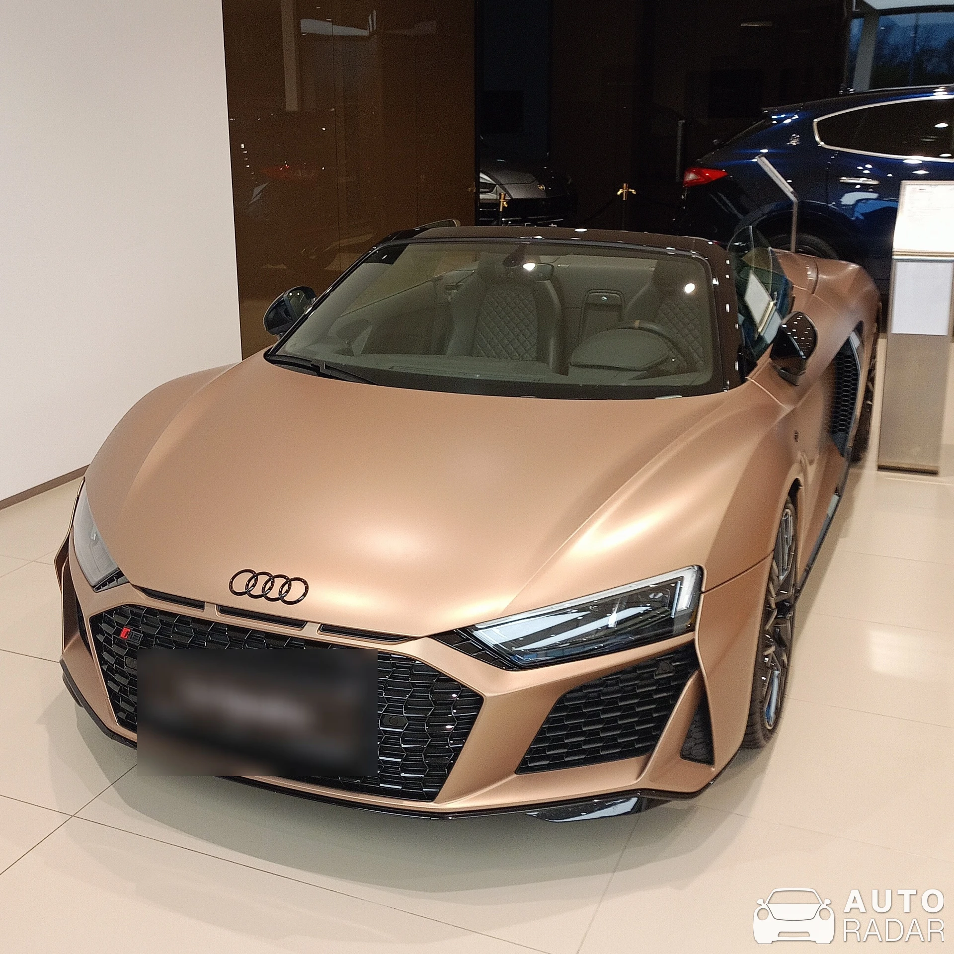 Audi R8 V10 Spyder spotted in Katowice, Poland