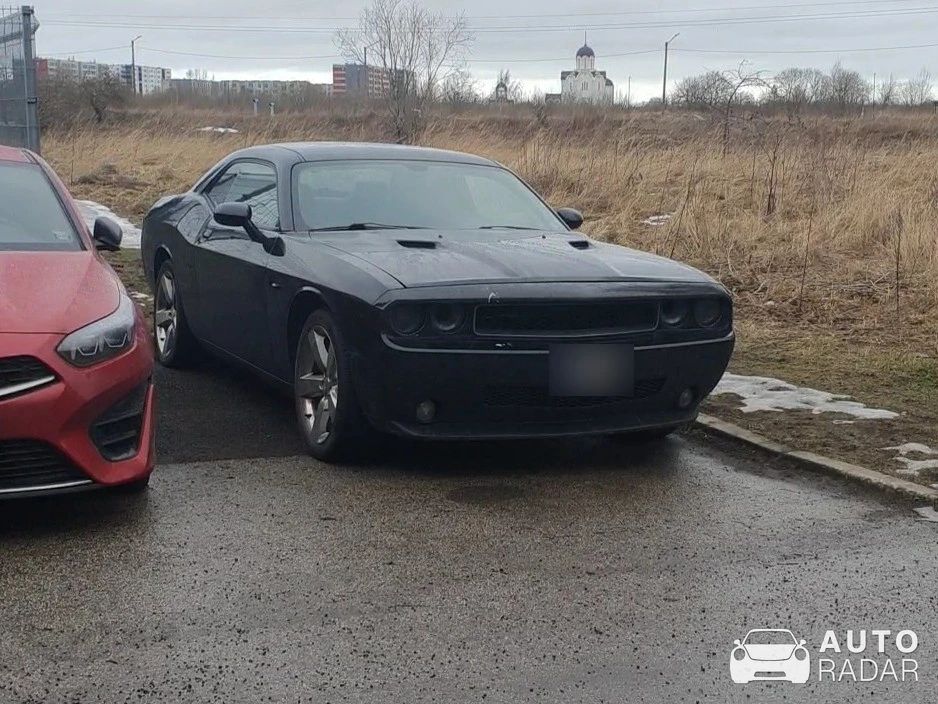 Dodge Challenger spotted in Tallinn, Estonia