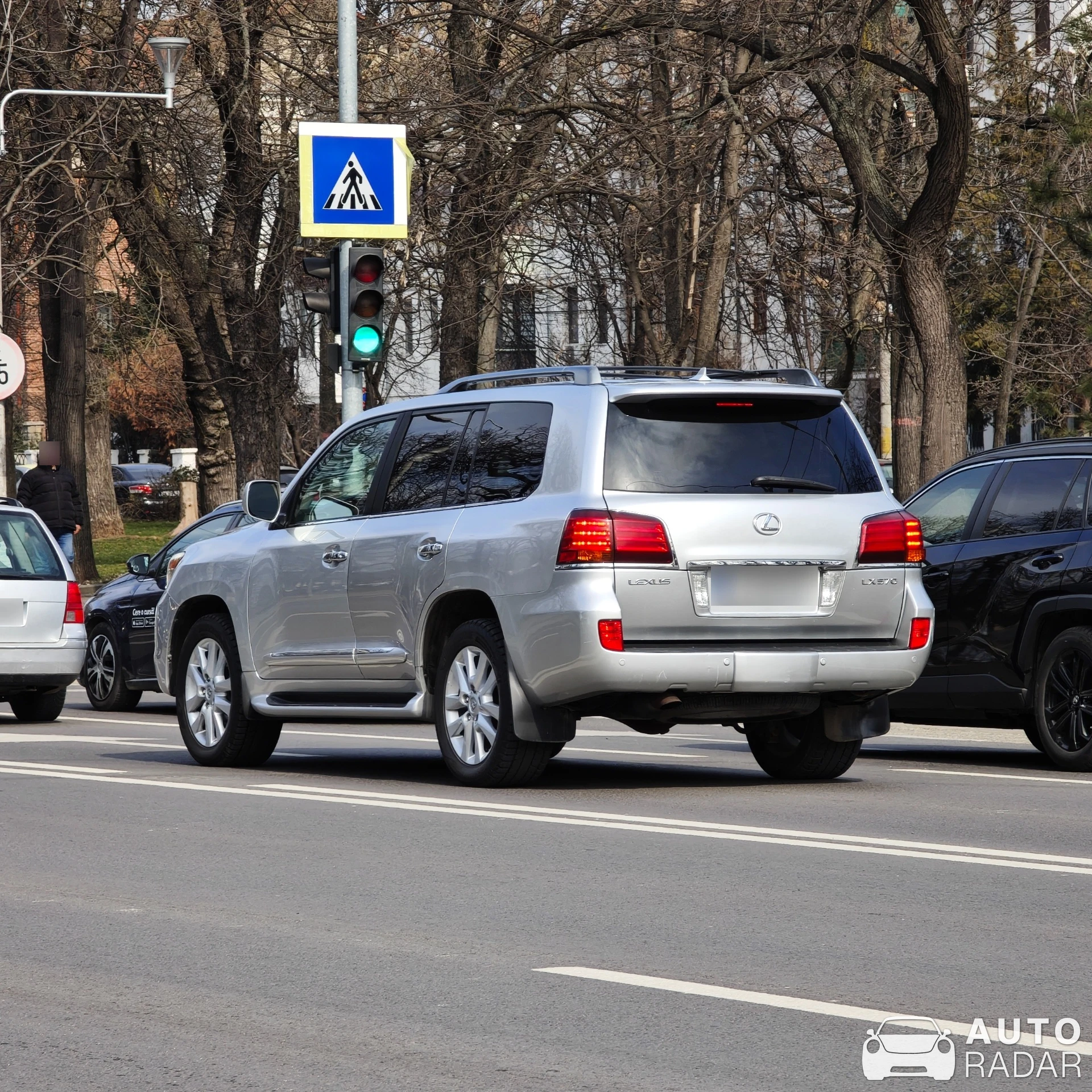 Lexus LX 570 spotted in Ploiești
