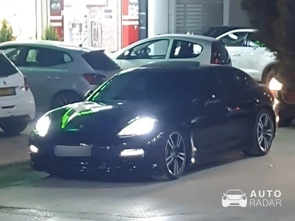 Porsche 970 Panamera 4 spotted in Chéraga, Algérie