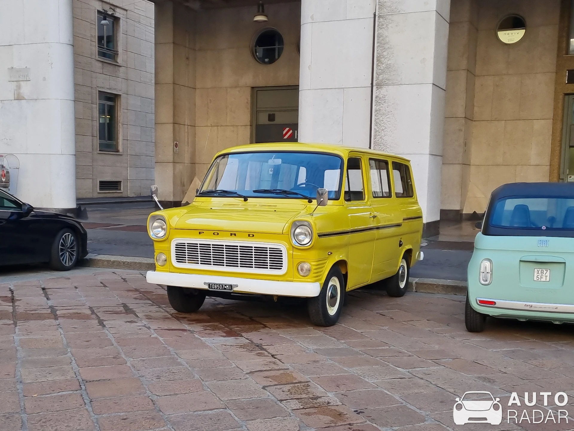 Ford Transit Custom spotted in Milano