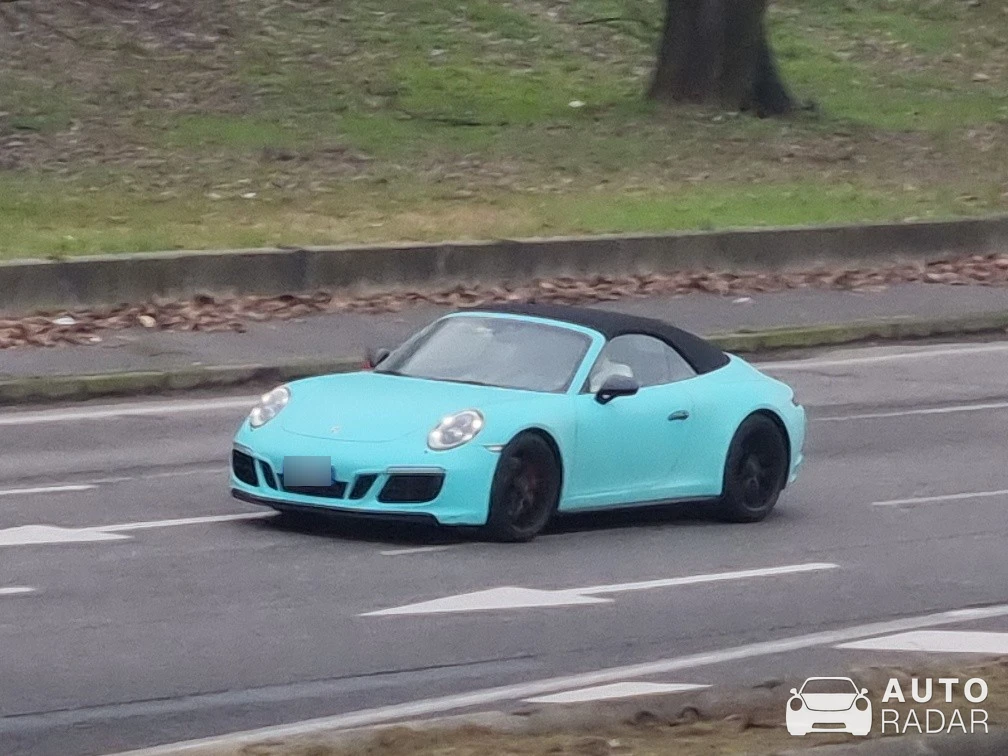 Porsche 991 Carrera GTS Cabriolet MkII spotted in Milano, Italy