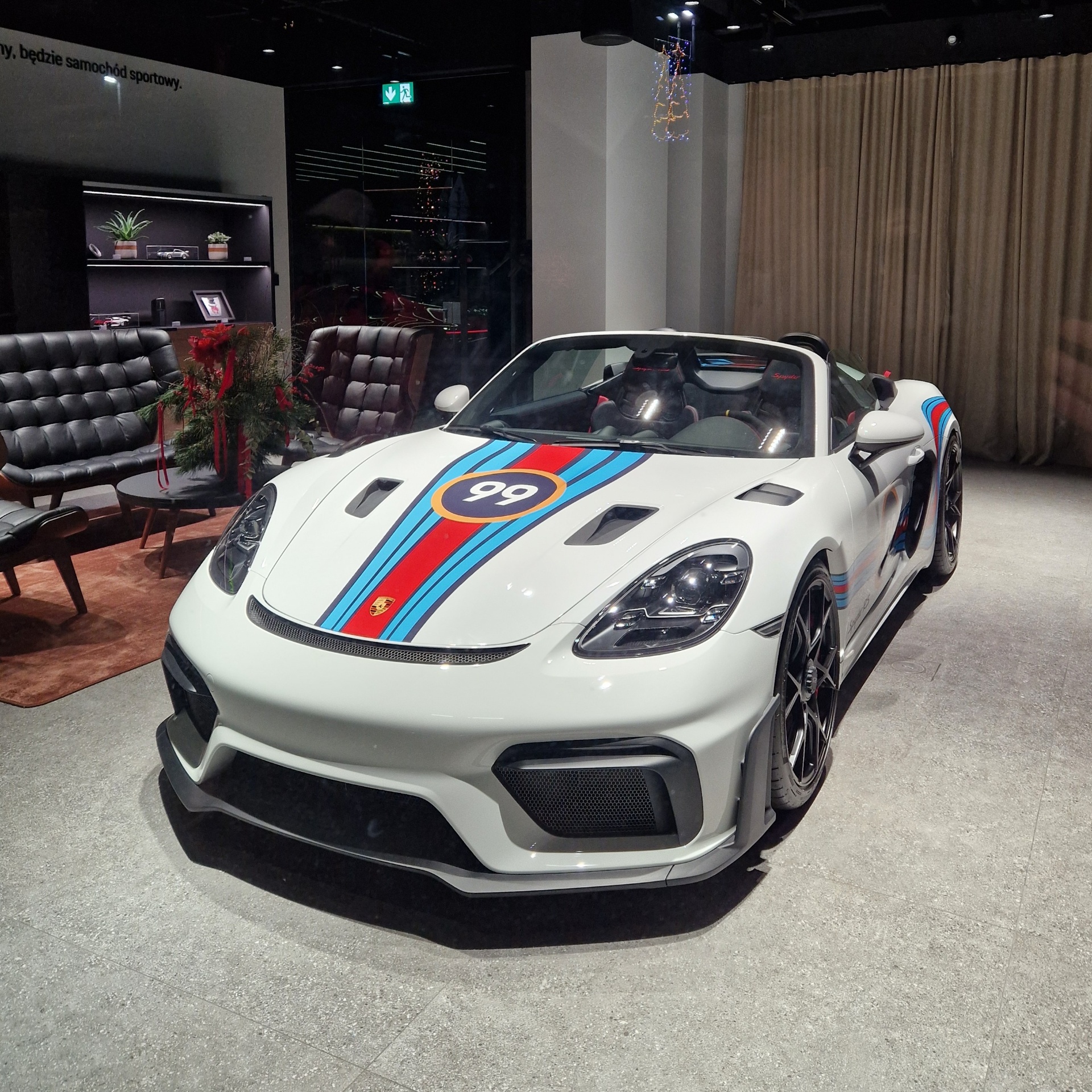 Porsche 718 Spyder RS