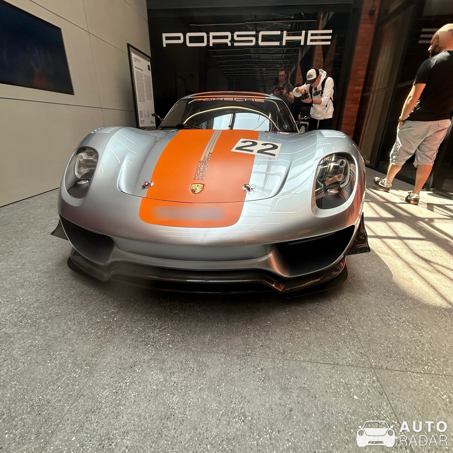 Porsche 918 RSR spotted in Warszawa