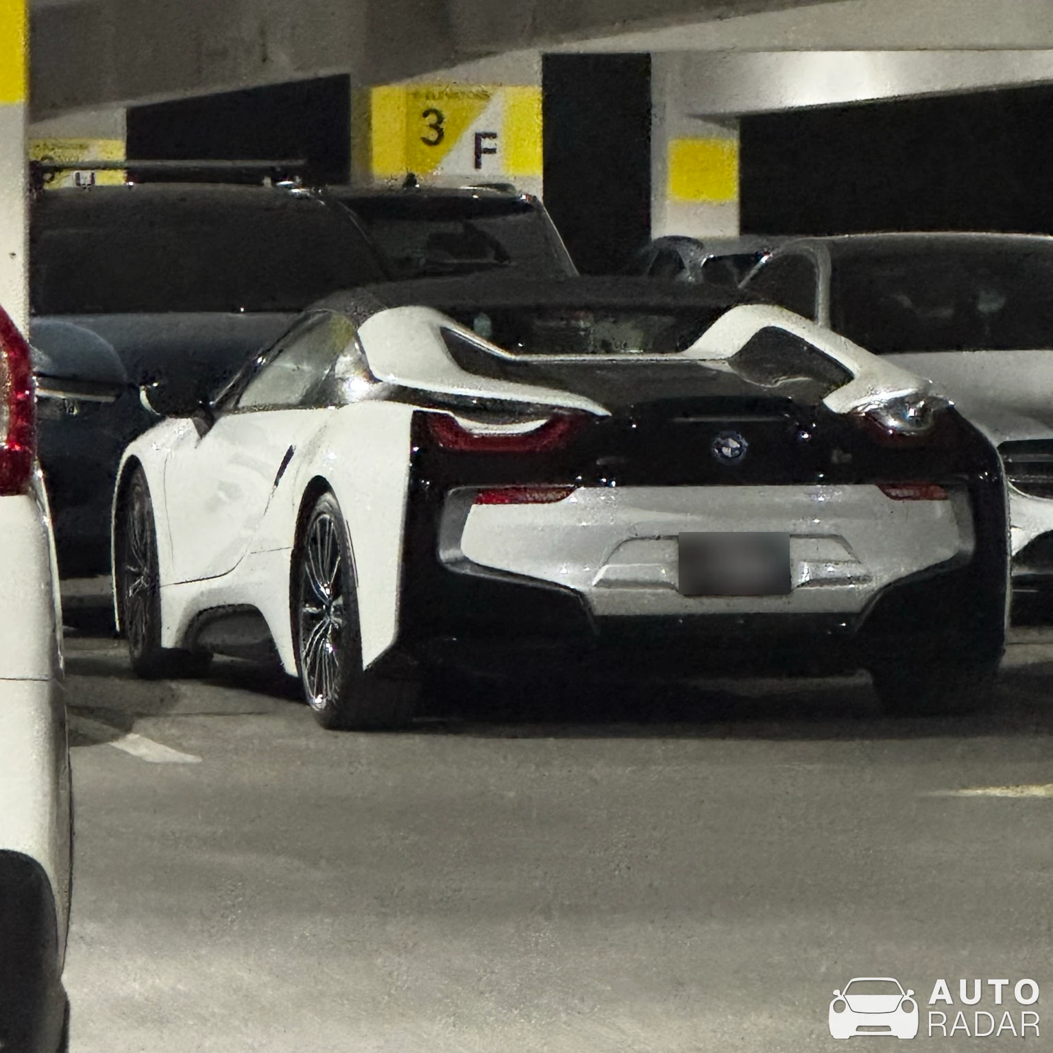 BMW i8 Roadster spotted in Las Vegas, United States