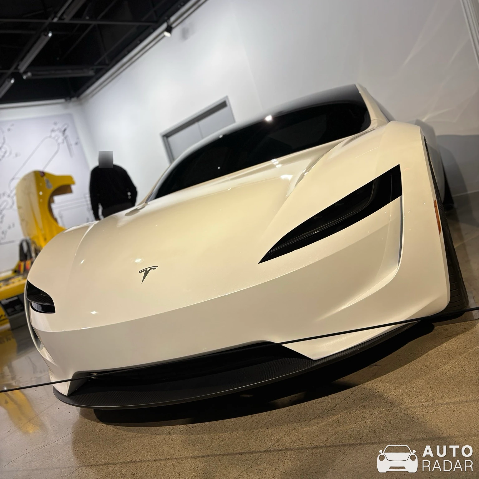 Tesla Roadster spotted in Los Angeles, United States