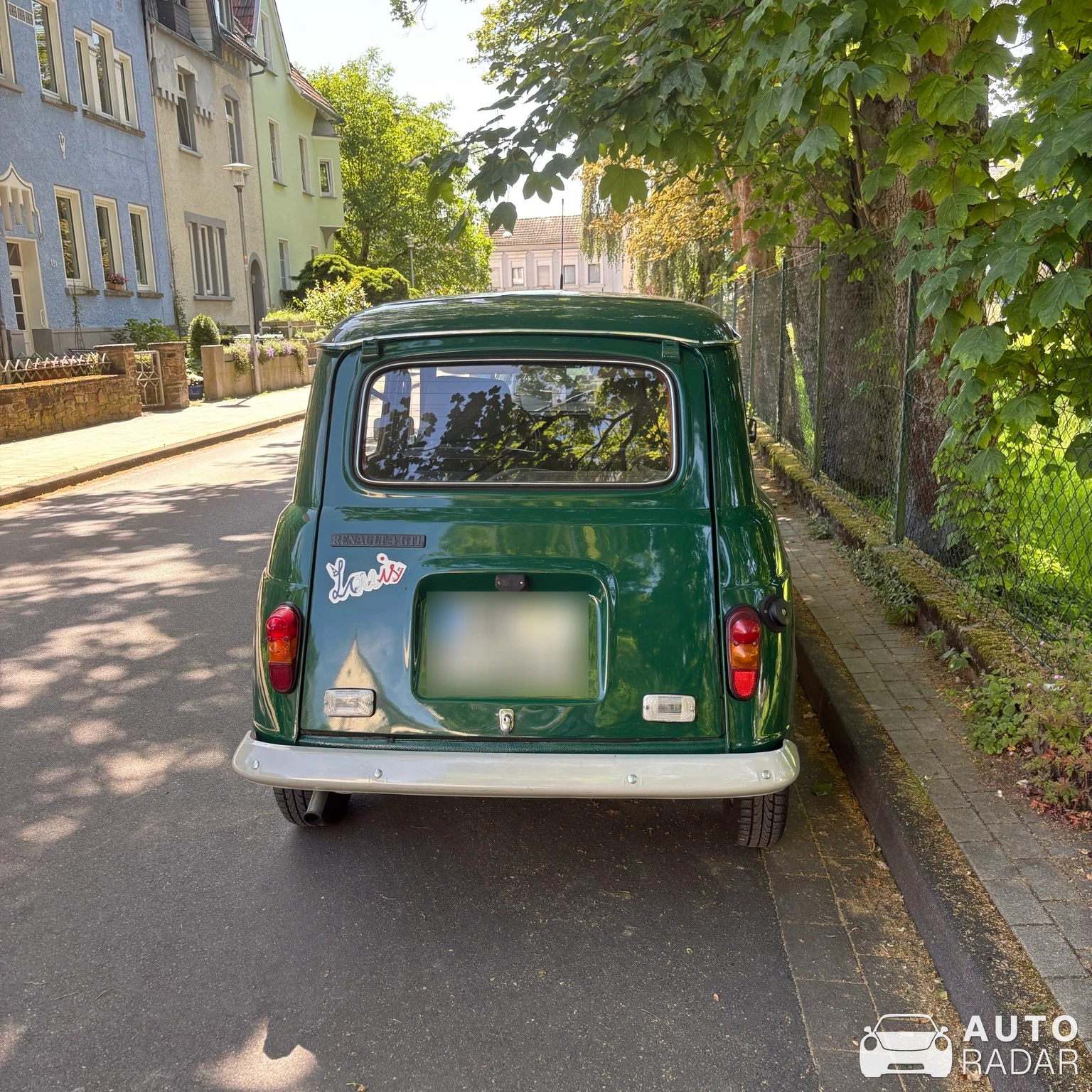 Renault 4 GTL spotted in Bad Honnef