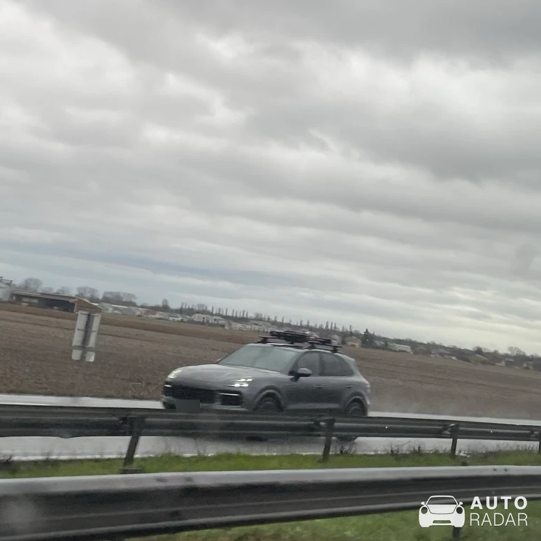 Porsche Cayenne Turbo spotted in Steige