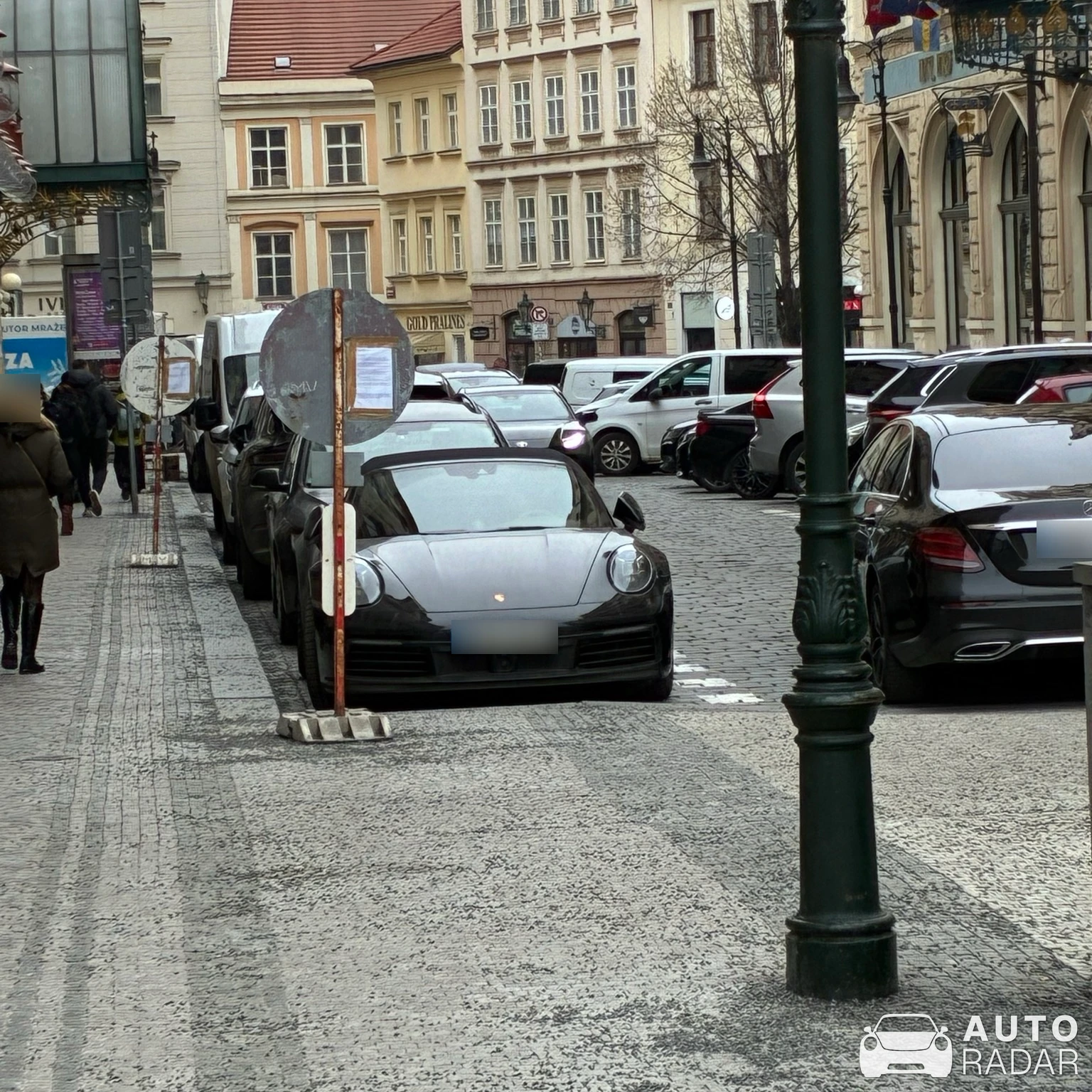 Porsche 992 Carrera Cabriolet MkI spotted in Praha 1, Česko