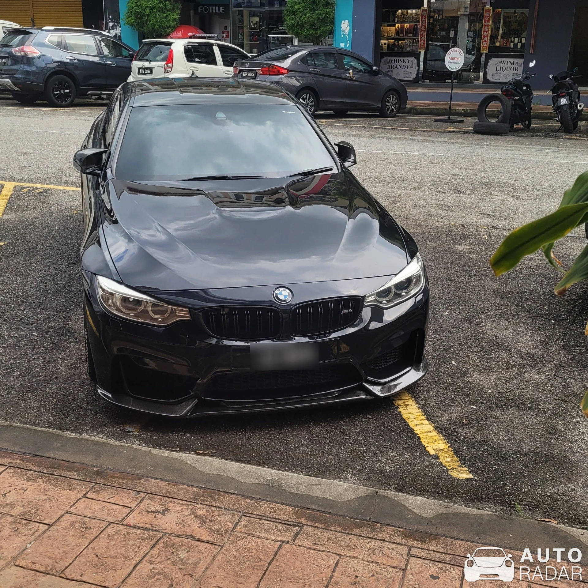 BMW M4 F82 Coupé spotted in Petaling Jaya, Malaysia
