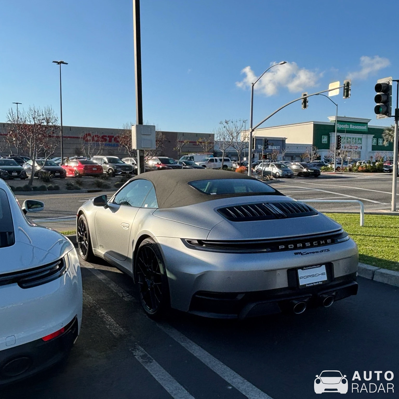 Porsche 992 Carrera GTS Cabriolet MkI spotted in Hawthorne, United States