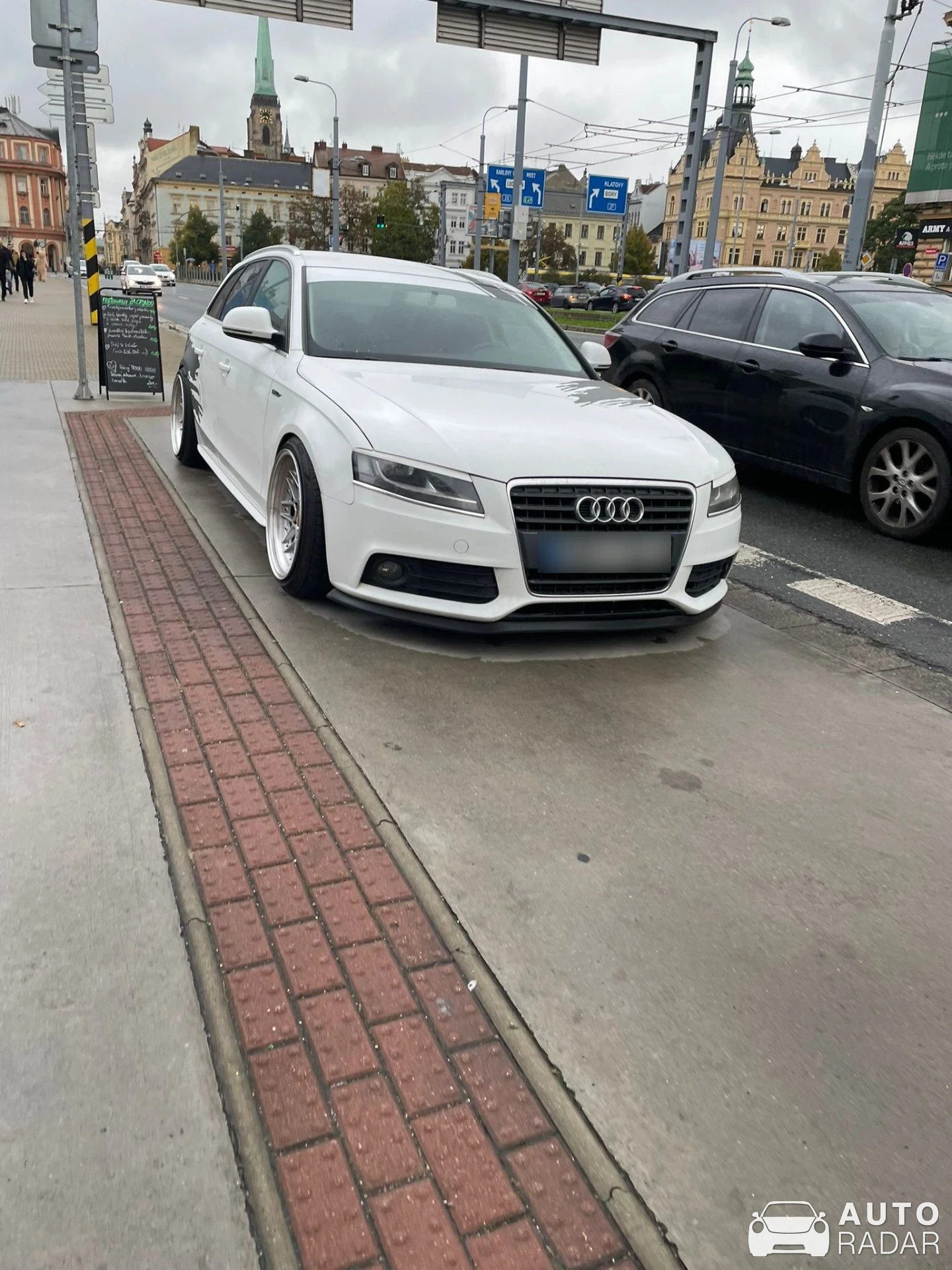 Audi A4 spotted in Plzeň 3, Czechia