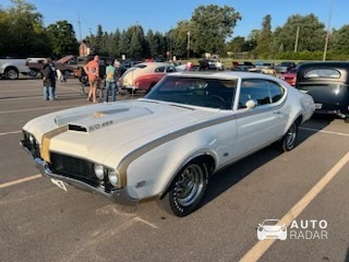 Oldsmobile Cutlass 442 Convertible spotted in Brighton