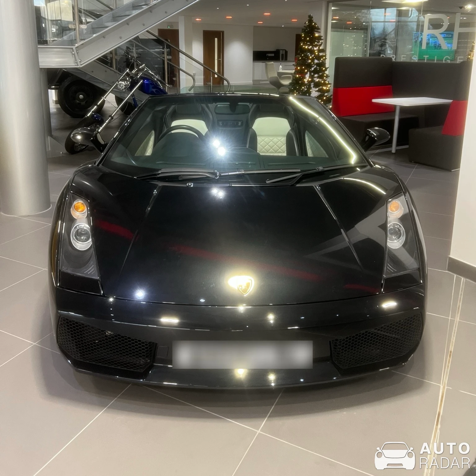 Lamborghini Gallardo LP560-4 spotted in Pulham Saint Mary