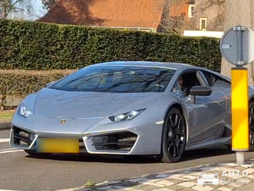 Lamborghini Huracán LP580-2 spotted in Tilburg, Netherlands