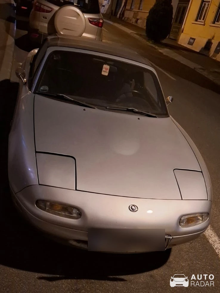 Mazda MX-5 NA spotted in Sibiu