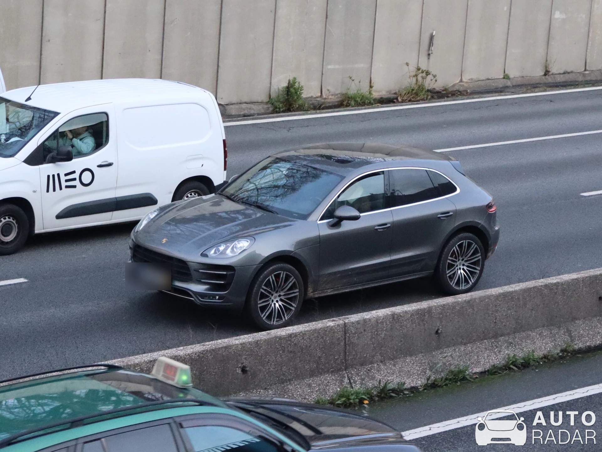 Porsche Macan Turbo spotted in Porto, Portugal