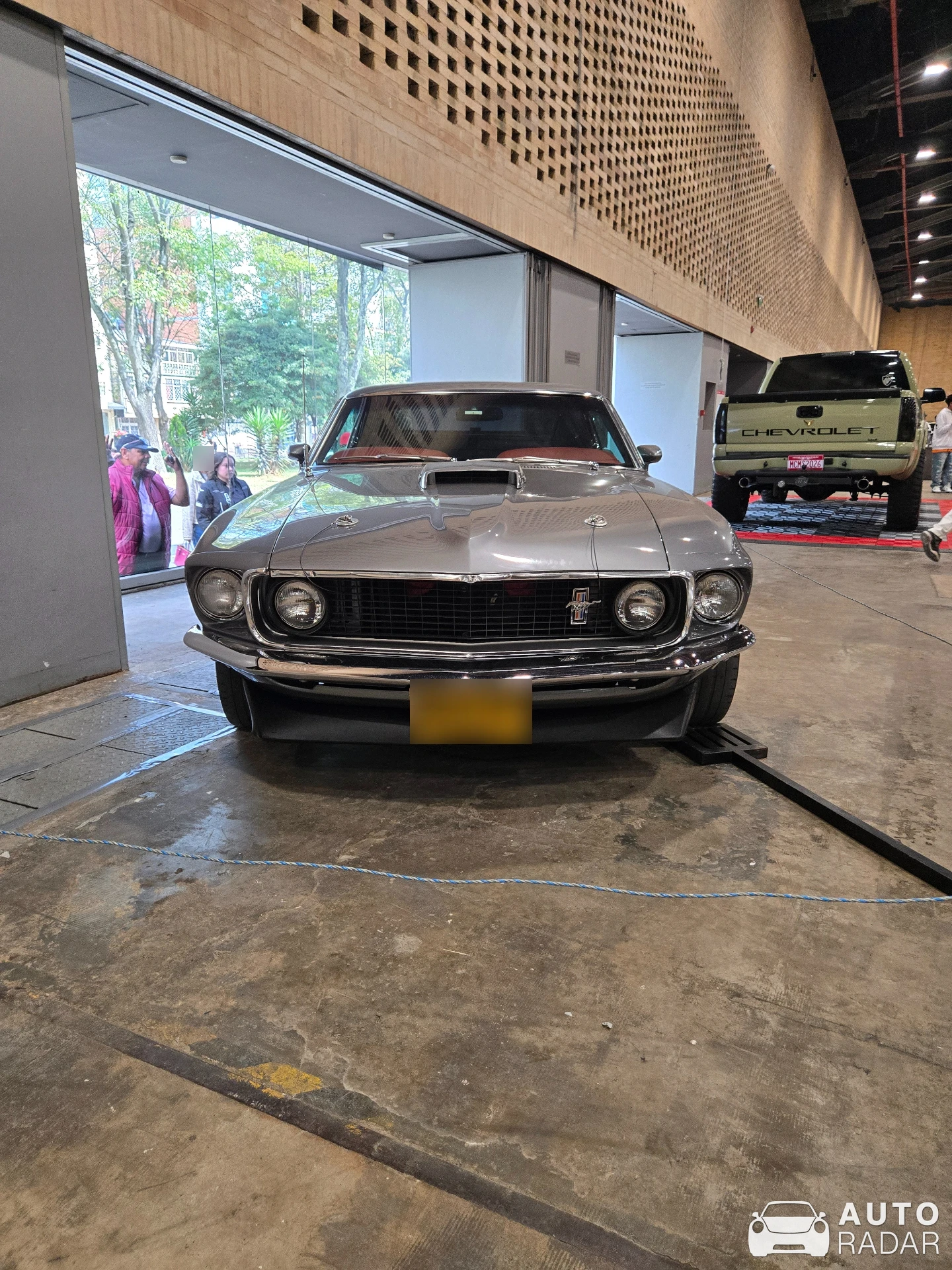 Ford Mustang spotted in Bogotá, Colombia