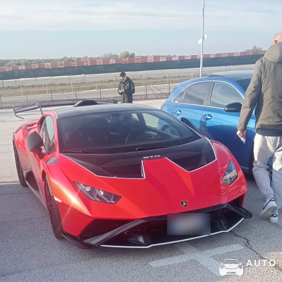 Lamborghini Huracán LP640-2 STO spotted in Città Metropolitana di Bari, Italy