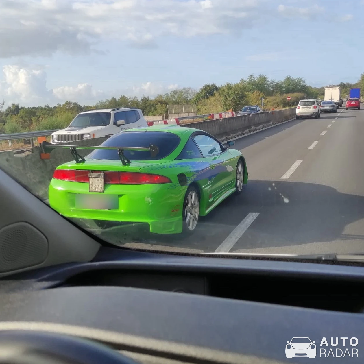 Mitsubishi Eclipse 2G spotted in Roma