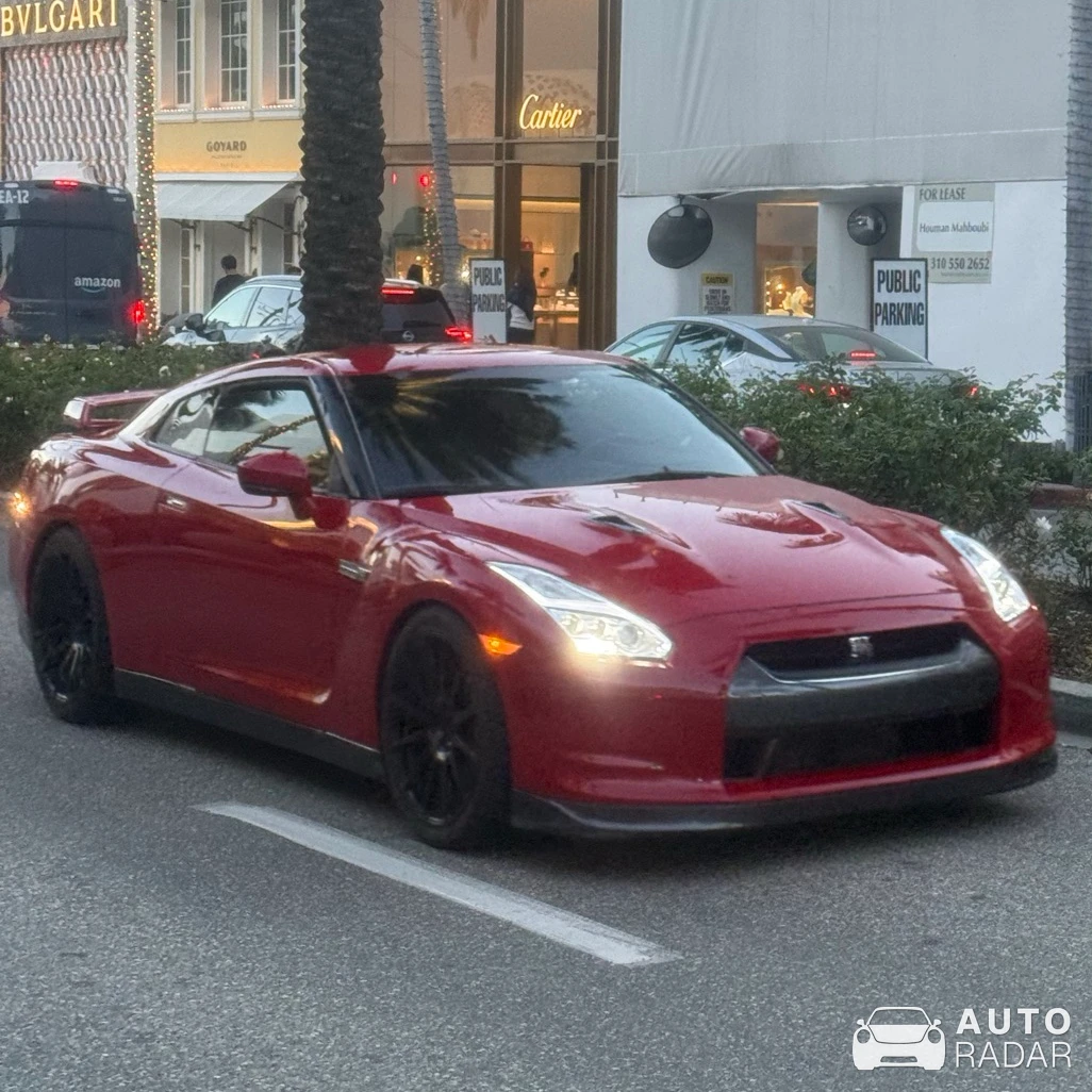 Nissan GT-R R35 spotted in Beverly Hills, United States