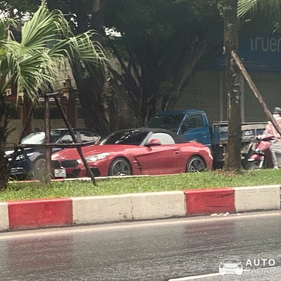 BMW Z4 G29 spotted in Cổ Nhuế 1, Việt Nam