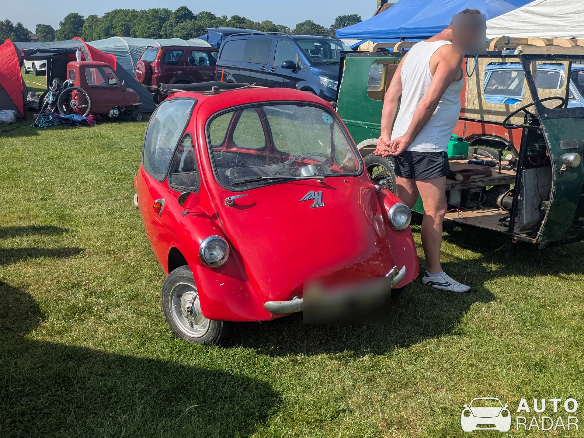 Heinkel Kabine spotted in Enfield