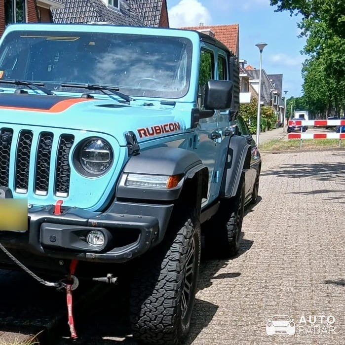 Jeep Wrangler Unlimited Sport spotted in Zwolle